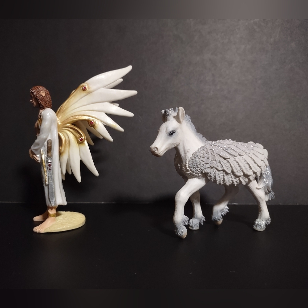 Schleich Bayala Pegasus Foal rare Retired & Fairy Wedding Sireel The Groom